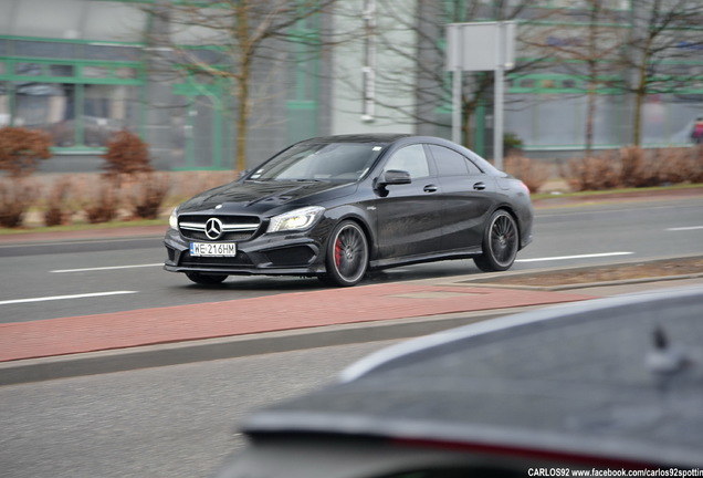 Mercedes-Benz CLA 45 AMG C117