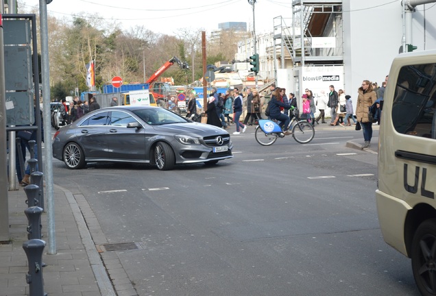 Mercedes-Benz CLA 45 AMG C117