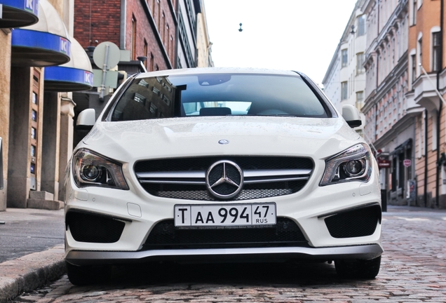 Mercedes-Benz CLA 45 AMG C117