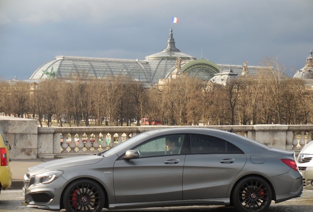 Mercedes-Benz CLA 45 AMG C117