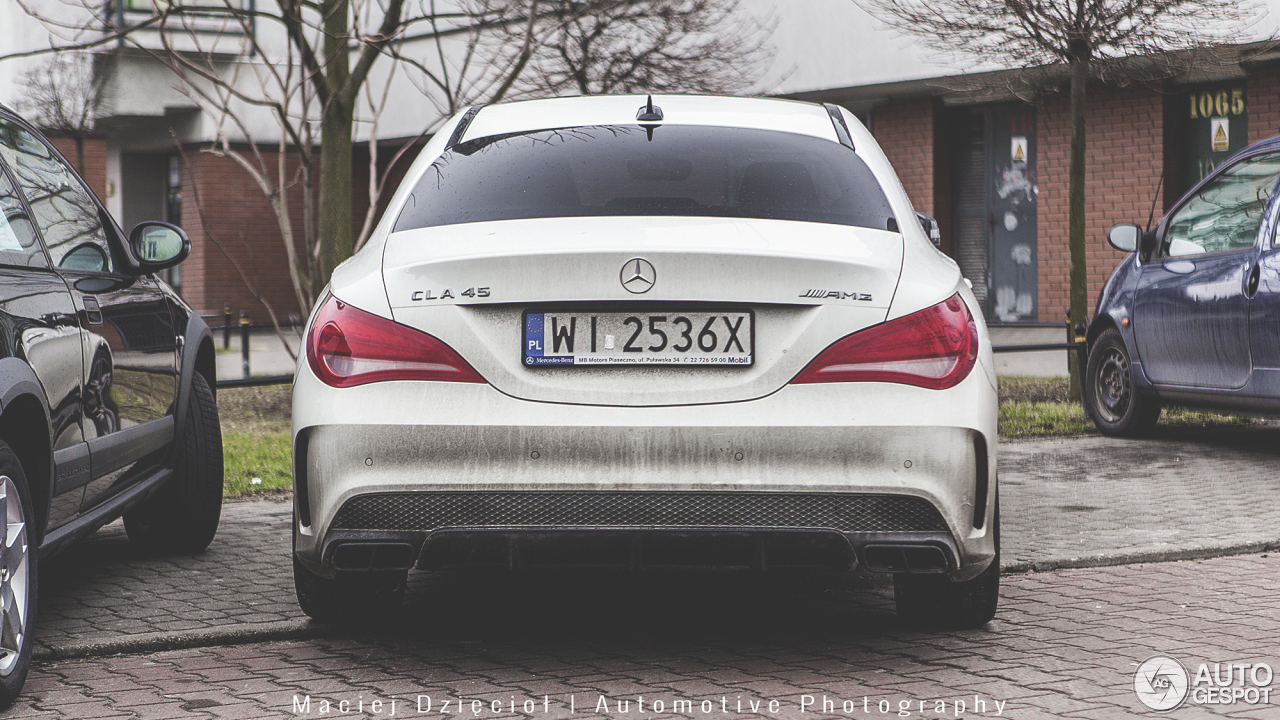 Mercedes-Benz CLA 45 AMG C117