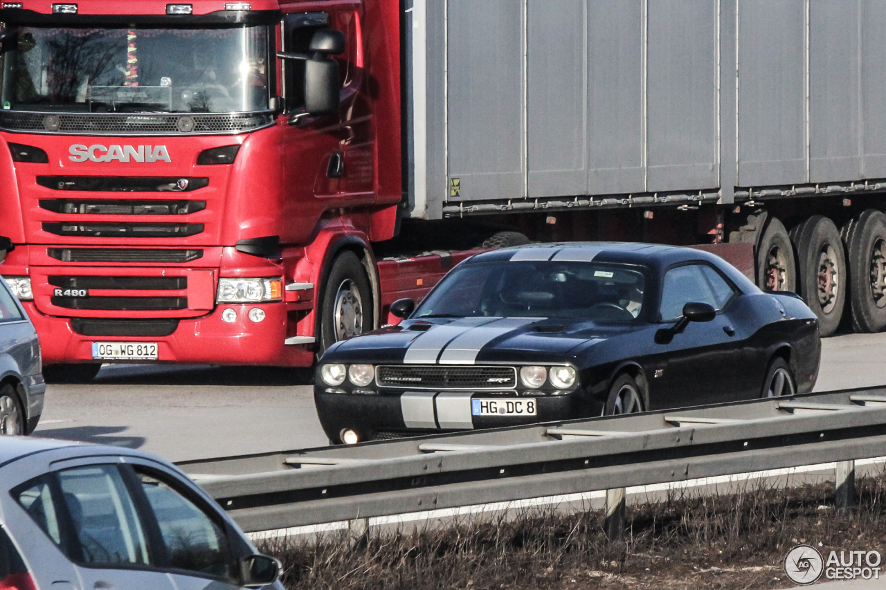 Dodge Challenger SRT-8 392