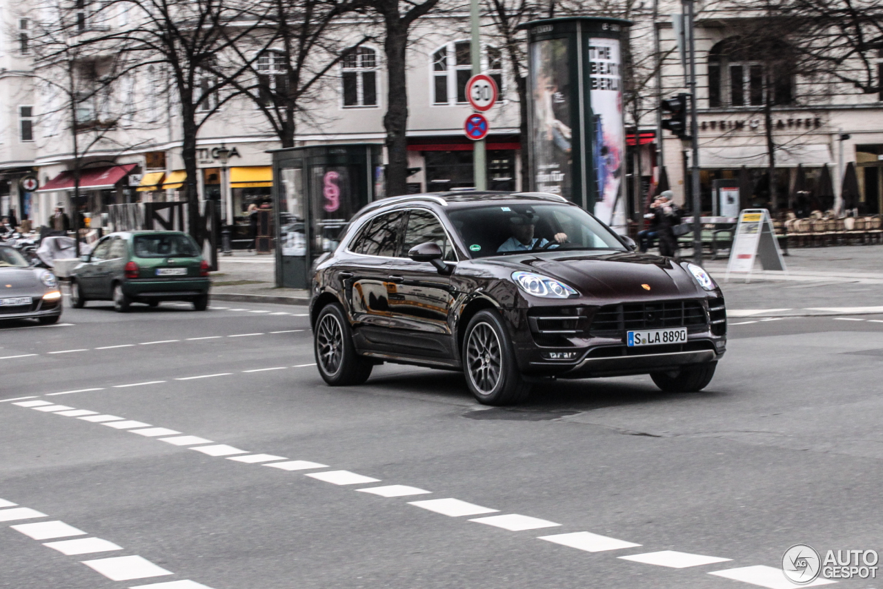 Porsche 95B Macan Turbo