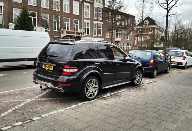 Mercedes-Benz ML 63 AMG W164 2009