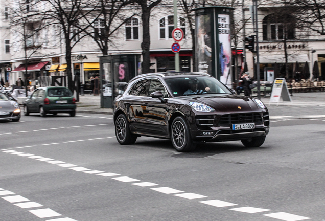 Porsche 95B Macan Turbo