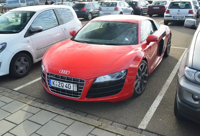 Audi R8 V10