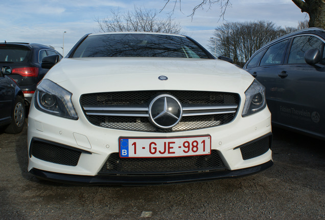 Mercedes-Benz A 45 AMG