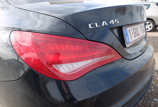 Mercedes-Benz CLA 45 AMG C117