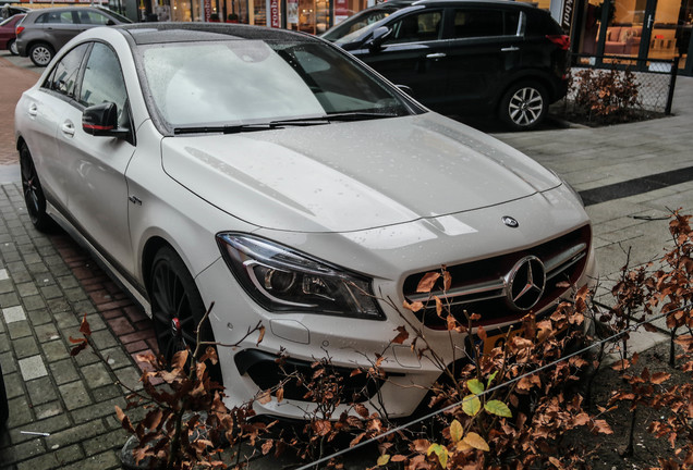 Mercedes-Benz CLA 45 AMG Edition 1 C117