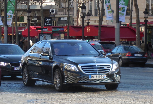 Mercedes-Benz S 65 AMG V222