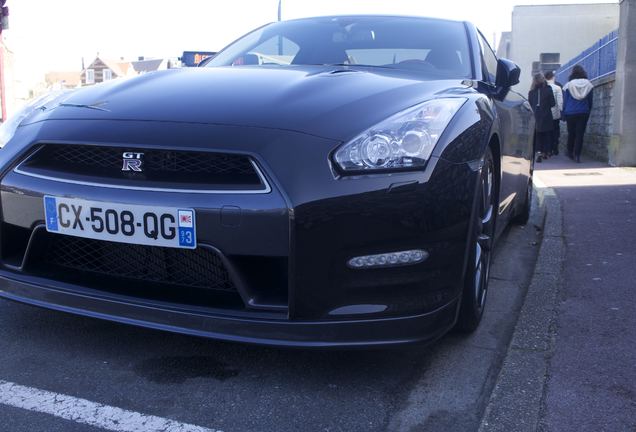 Nissan GT-R 2011