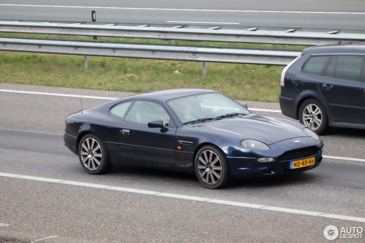 Aston Martin DB7