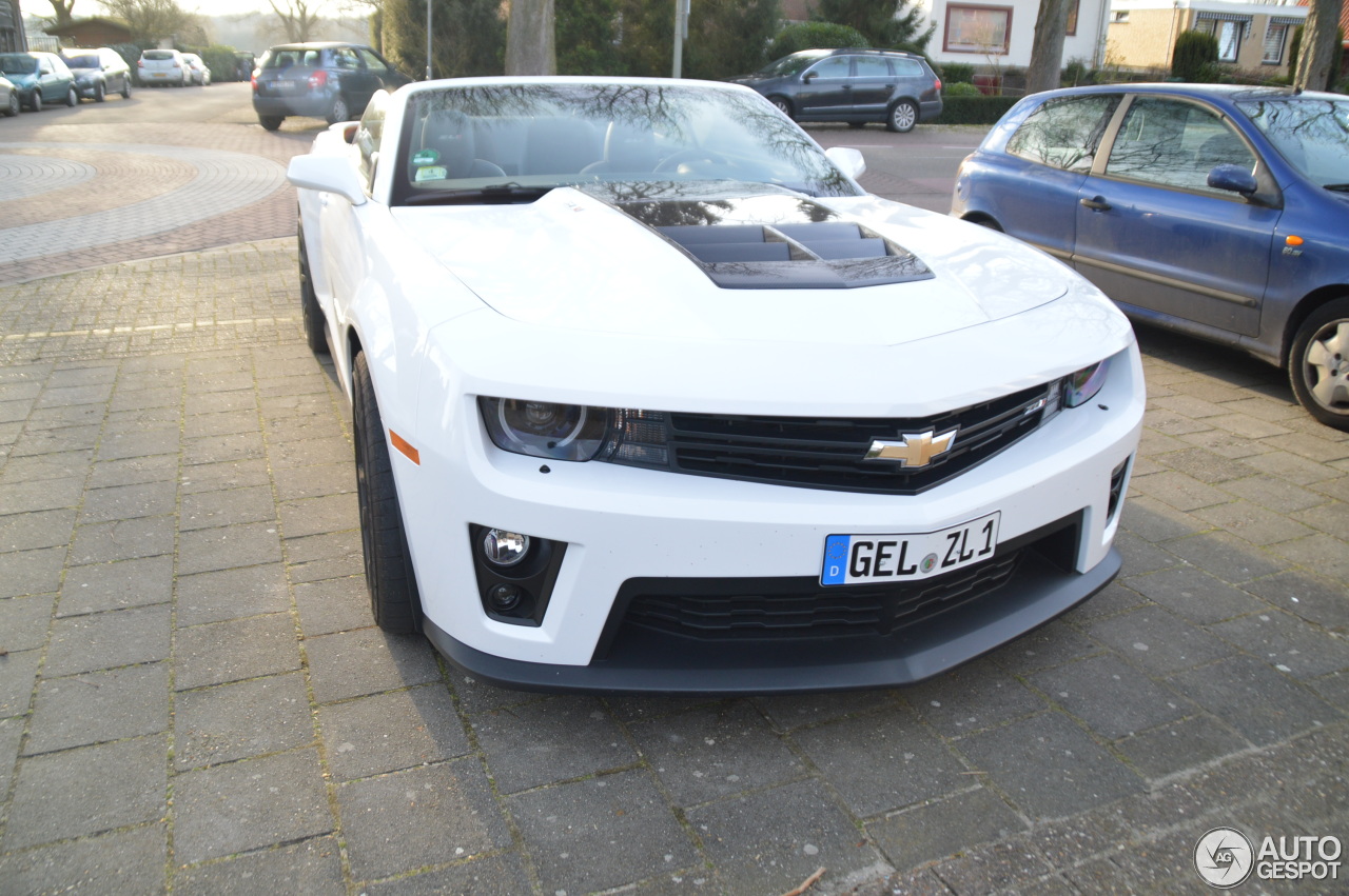 Chevrolet Camaro ZL1 Convertible 2014