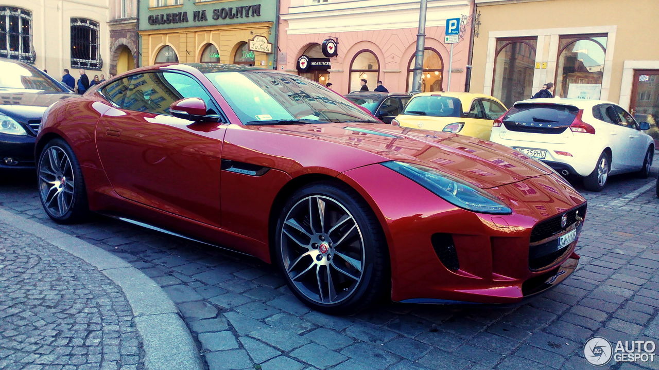 Jaguar F-TYPE R Coupé