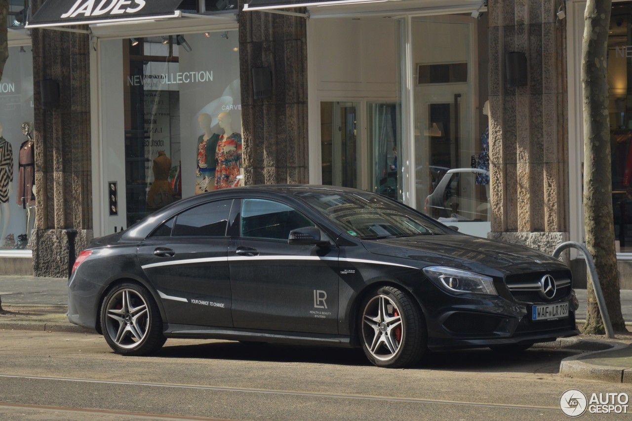 Mercedes-Benz CLA 45 AMG C117