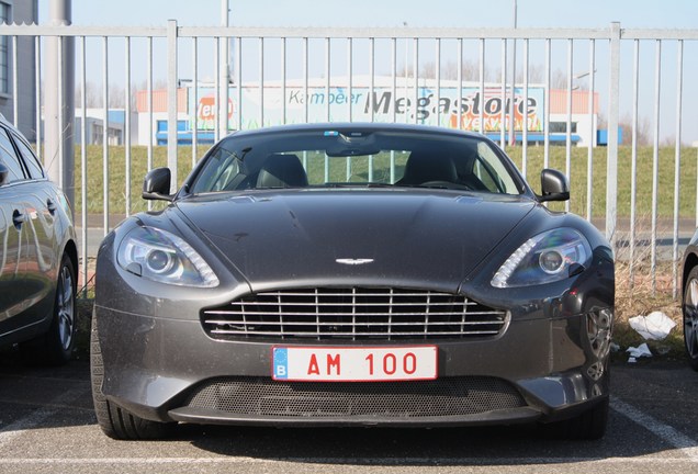 Aston Martin DB9 2013