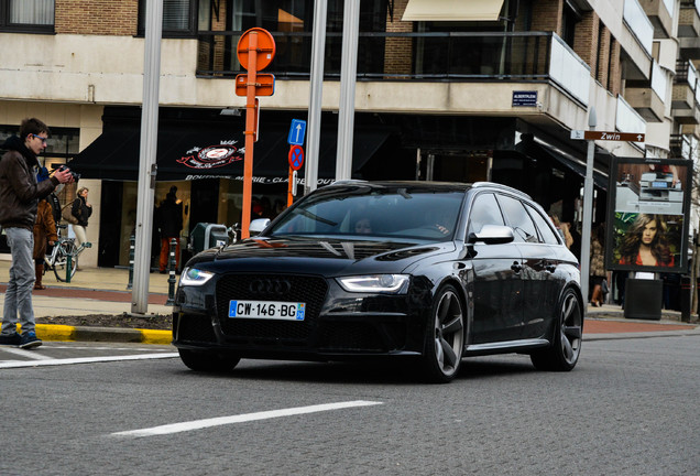 Audi RS4 Avant B8