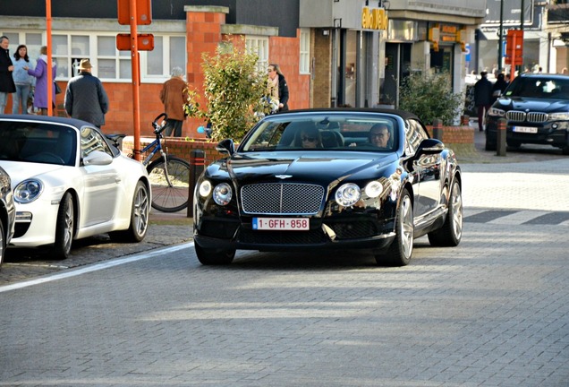 Bentley Continental GTC V8