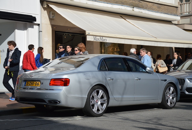 Bentley Flying Spur V8