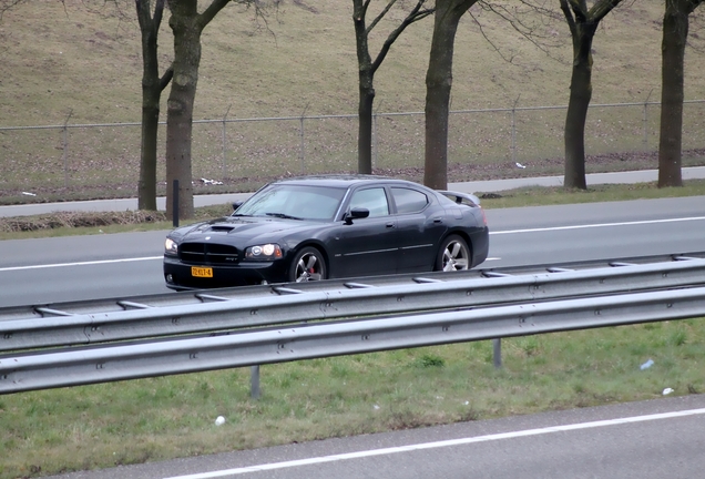 Dodge Charger SRT-8