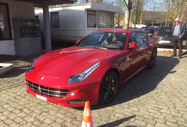 Ferrari FF