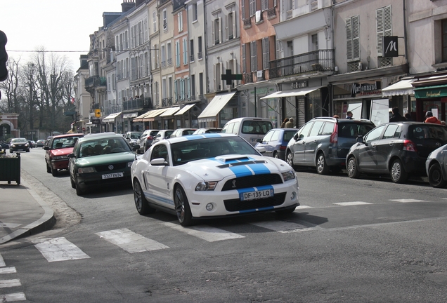 Ford Mustang Shelby GT500 2010