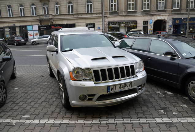 Jeep Grand Cherokee SRT-8 2005