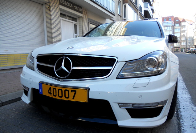 Mercedes-Benz C 63 AMG W204 2012