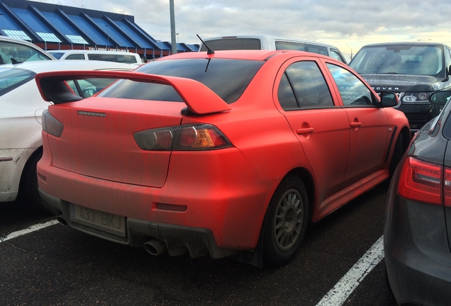 Mitsubishi Lancer Evolution X