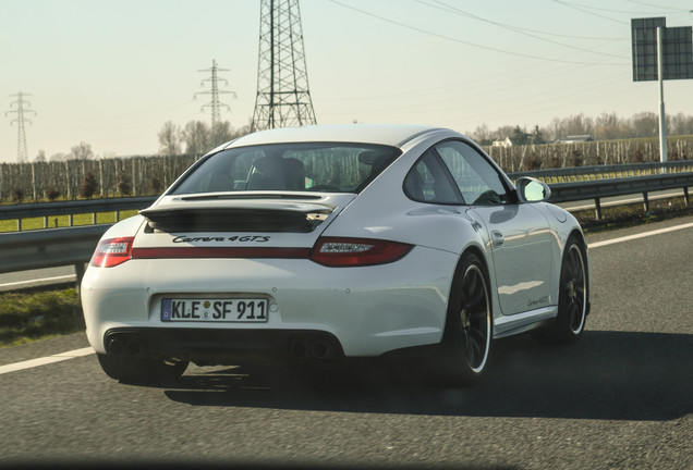 Porsche 997 Carrera 4 GTS