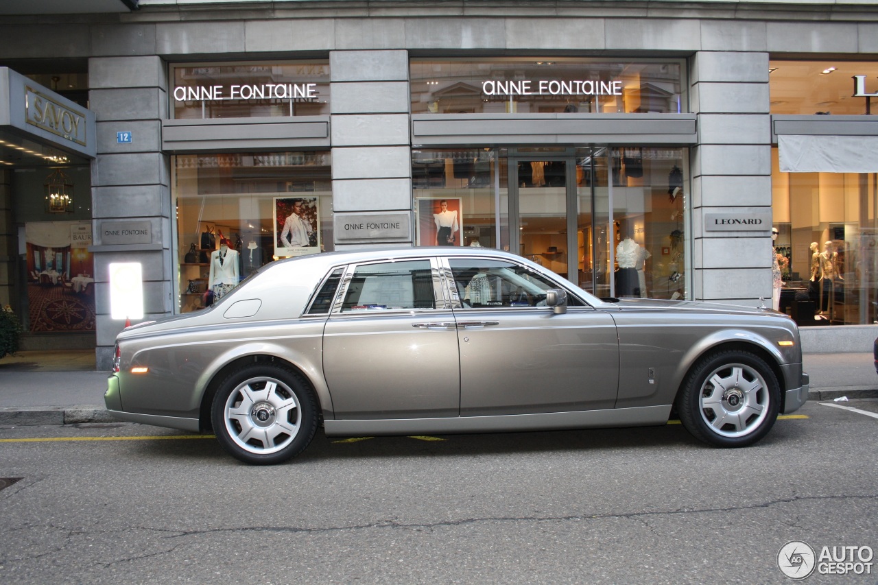 Rolls-Royce Phantom