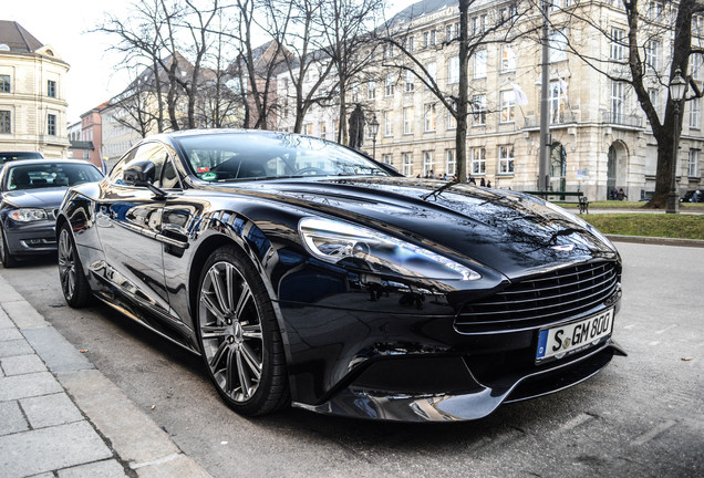 Aston Martin Vanquish 2013