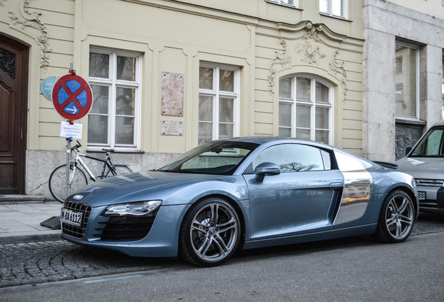 Audi R8