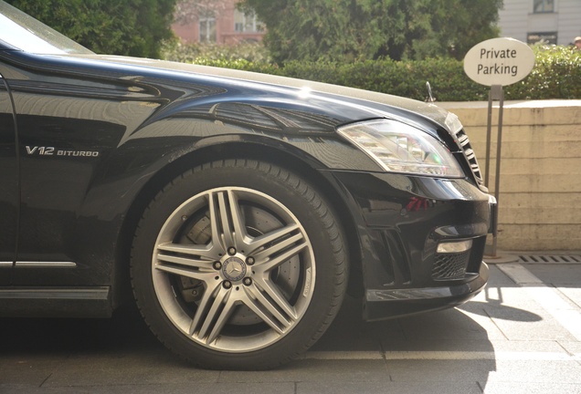 Mercedes-Benz S 65 AMG V221 2010