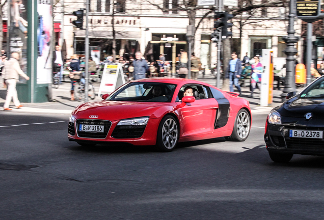 Audi R8 2013