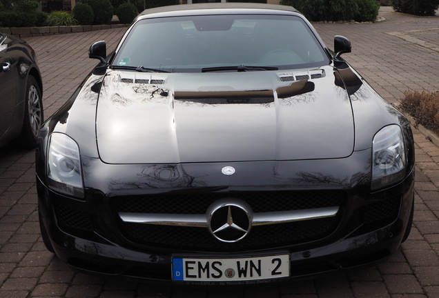 Mercedes-Benz SLS AMG Roadster