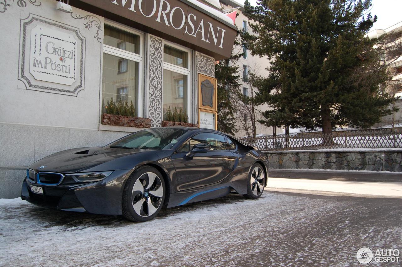 BMW i8