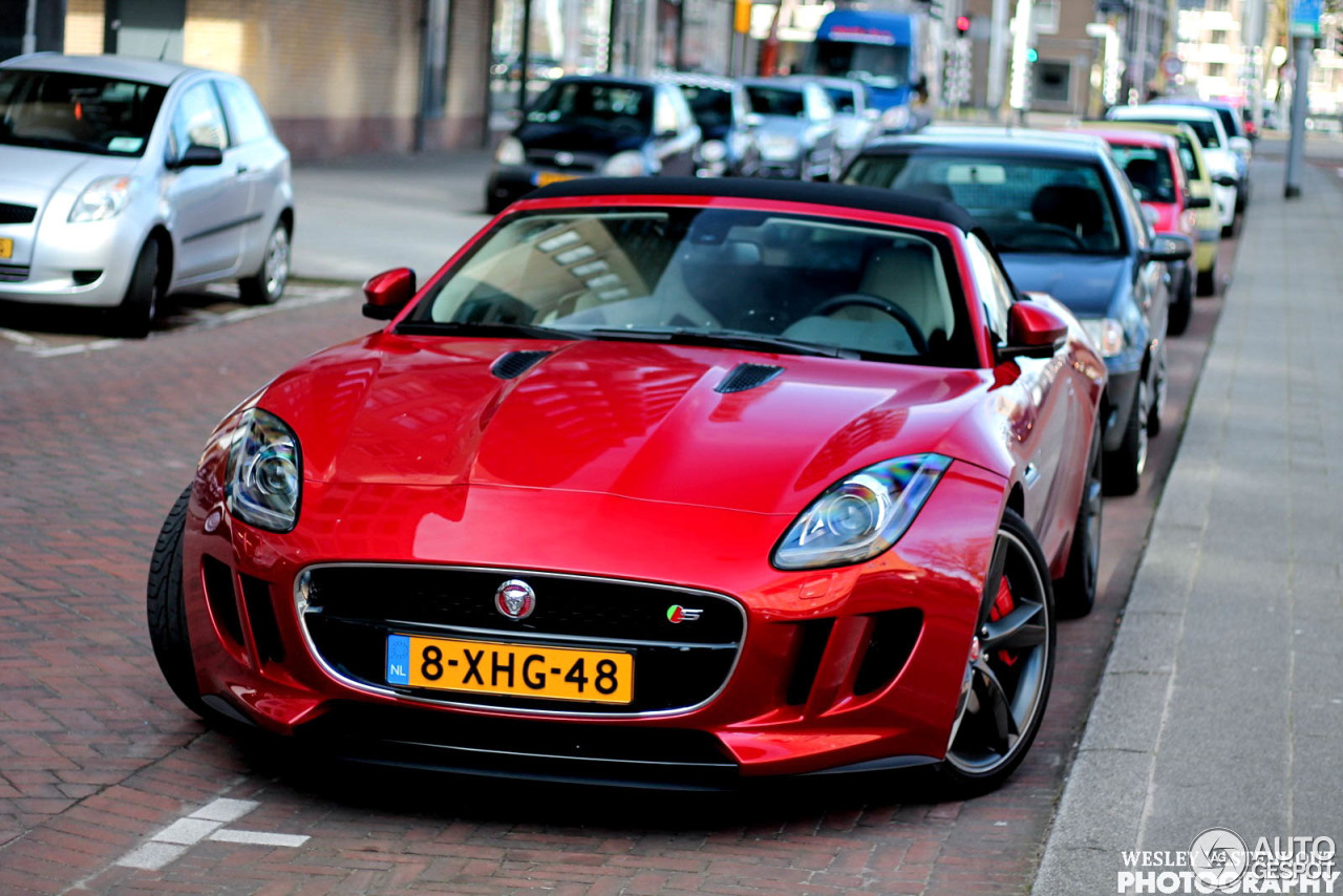 Jaguar F-TYPE S Convertible