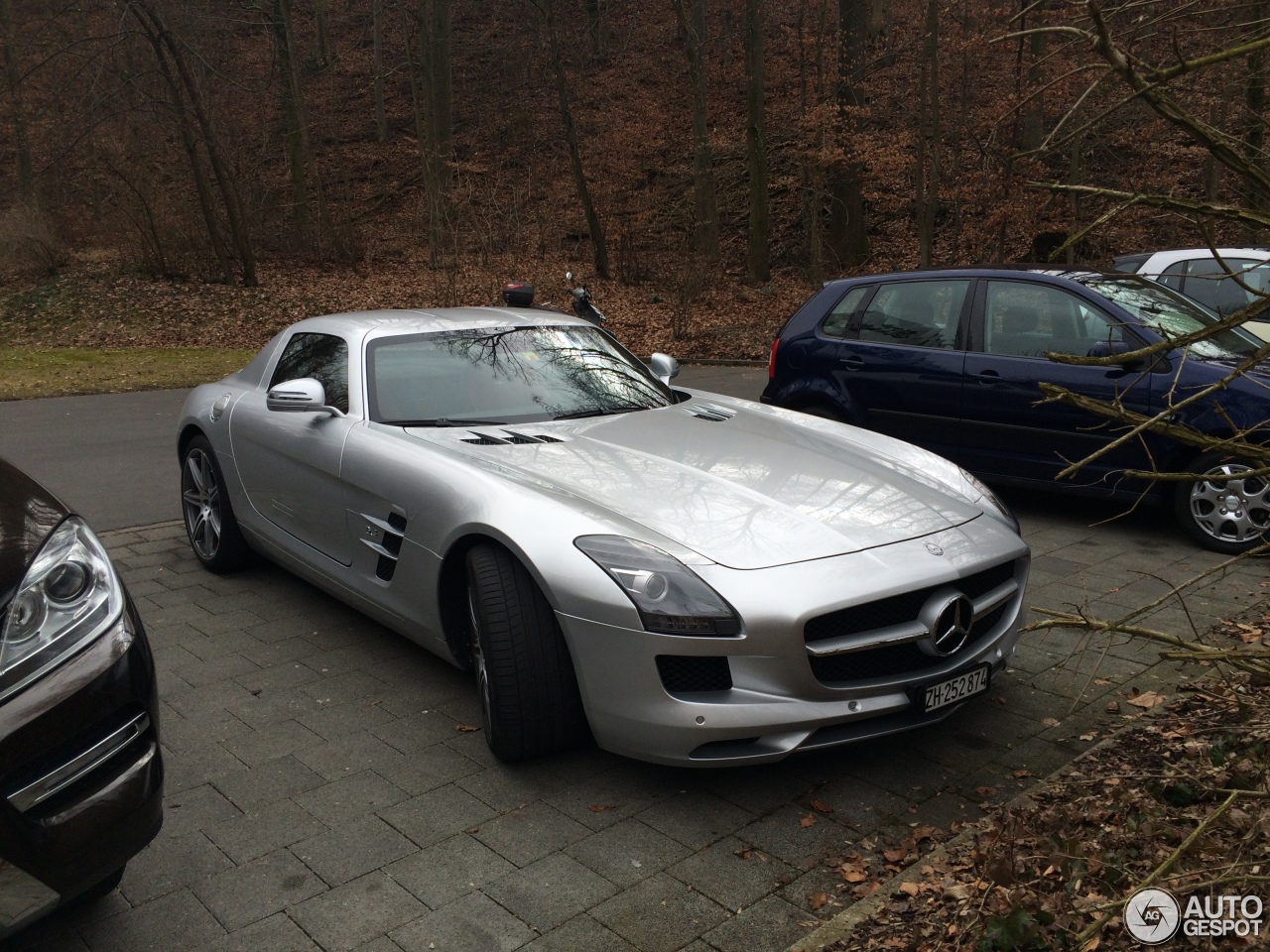 Mercedes-Benz SLS AMG