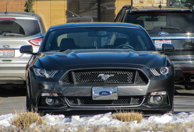 Ford Mustang GT 2015