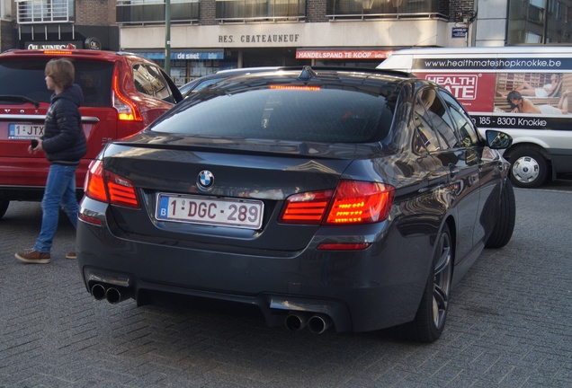 BMW M5 F10 2011