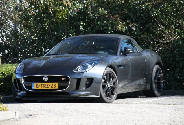 Jaguar F-TYPE S Convertible