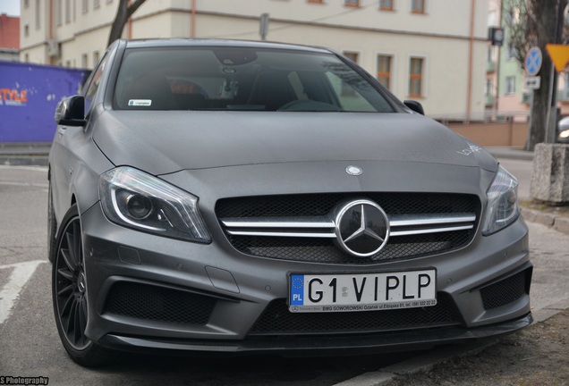 Mercedes-Benz A 45 AMG