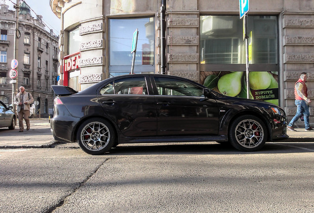 Mitsubishi Lancer Evolution X