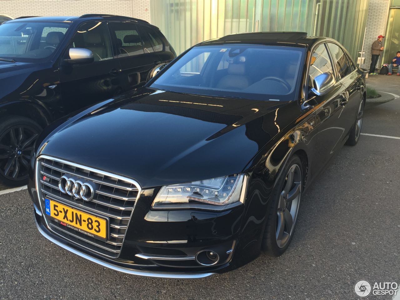 Audi S8 D4