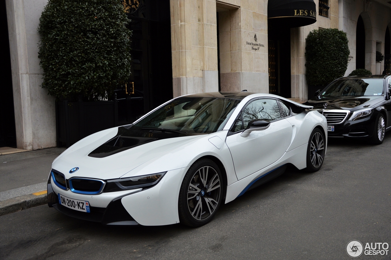 BMW i8