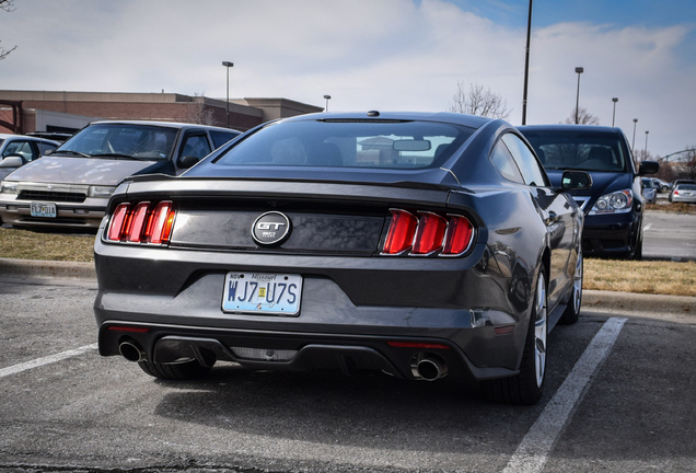 Ford Mustang GT 50th Anniversary Edition