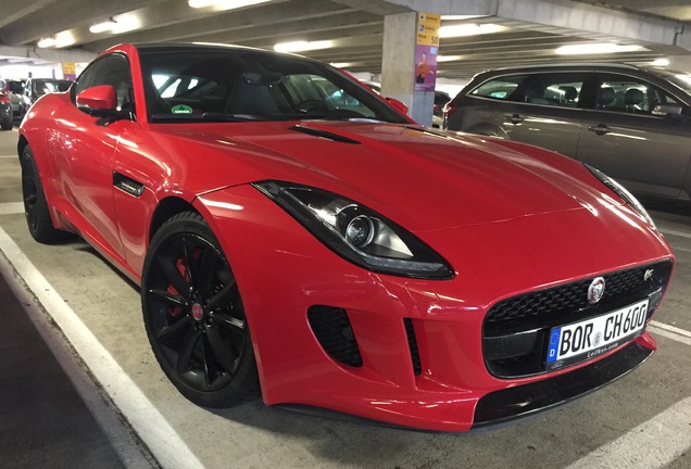 Jaguar F-TYPE S Coupé