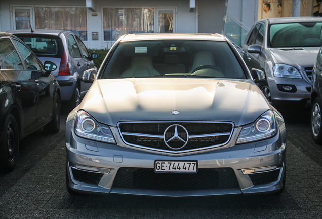 Mercedes-Benz C 63 AMG W204 2012