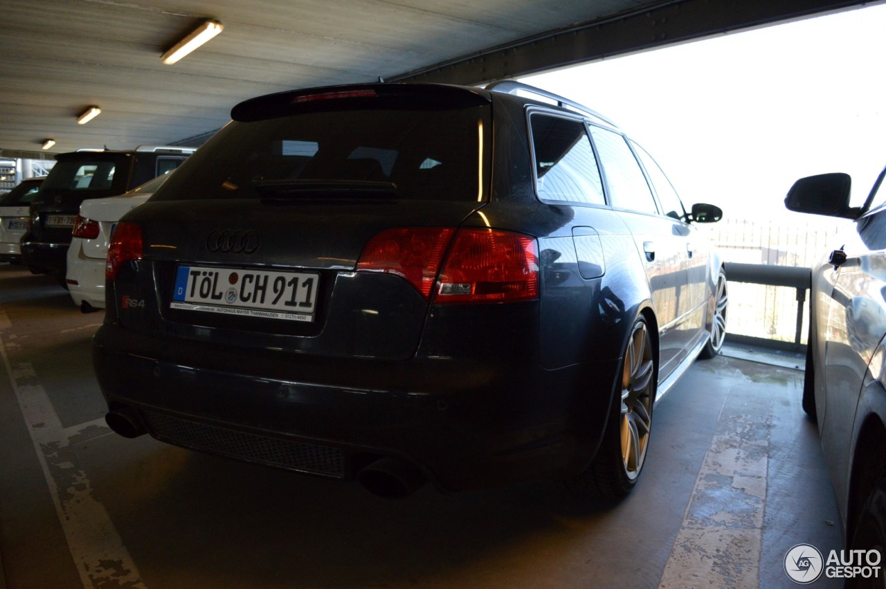 Audi RS4 Avant B7